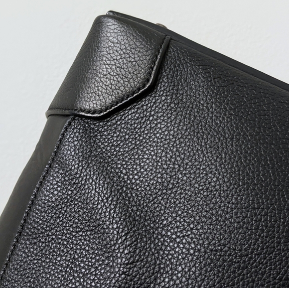 Christian Louboutin Eloise Hobo Bag - Picture 13 of 14